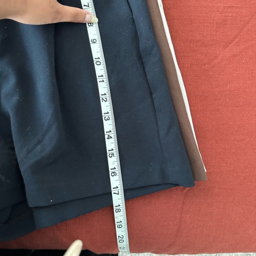 3 TAILORED SHORTS BUNDLE - Picture 5 of 6